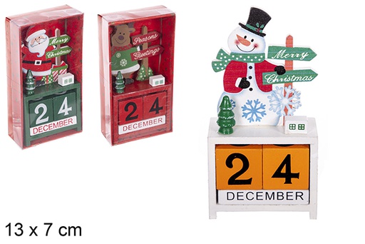 [114922] Babbo Natale/renna/pupazzo di neve in legno decorati colori assortiti 13x7 cm